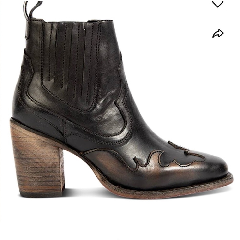 Freebird black leather ankle boots size 8